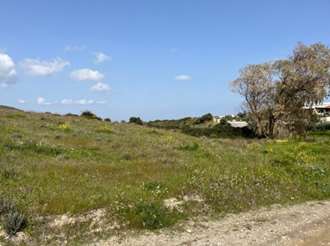 Αγροτεμάχιο εκτός σχεδίου, εντός ζώνης , άρτιο και οικοδομήσιμο  επιφ. 5.964,35 τ.μ.
